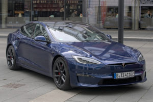 Tesla Model S Plaid 1020 AG