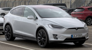 Tesla Model X Plaid Falcon Wing 6-Vietis